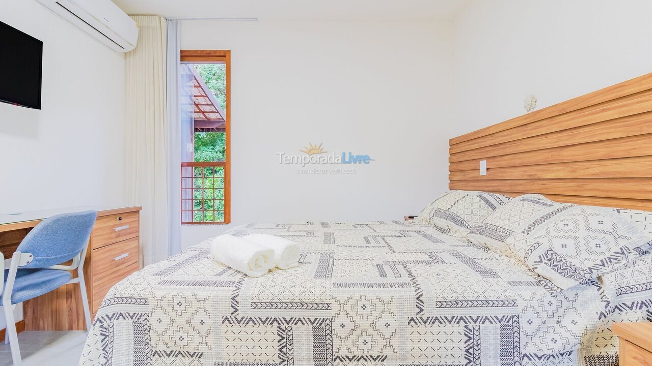 Casa para aluguel de temporada em Mata de São João (Praia do Forte)