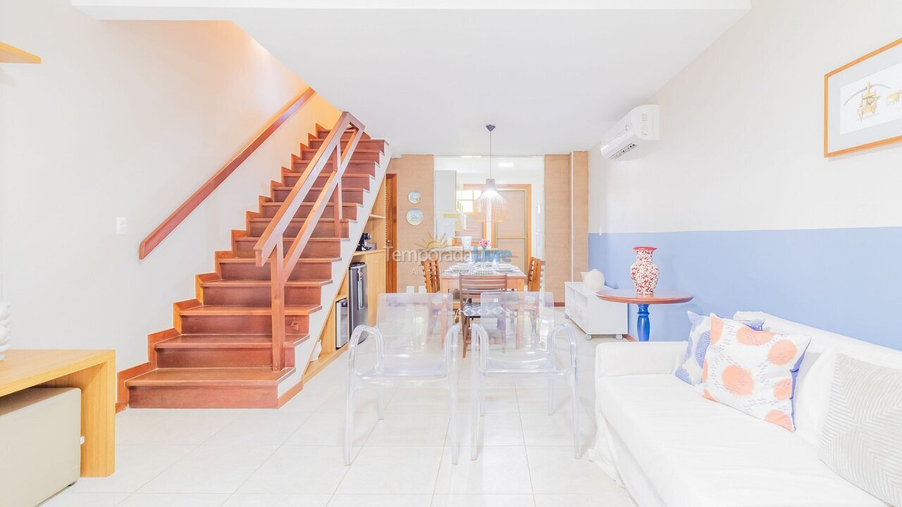 Apartamento para aluguel de temporada em Mata de São João (Praia do Forte)