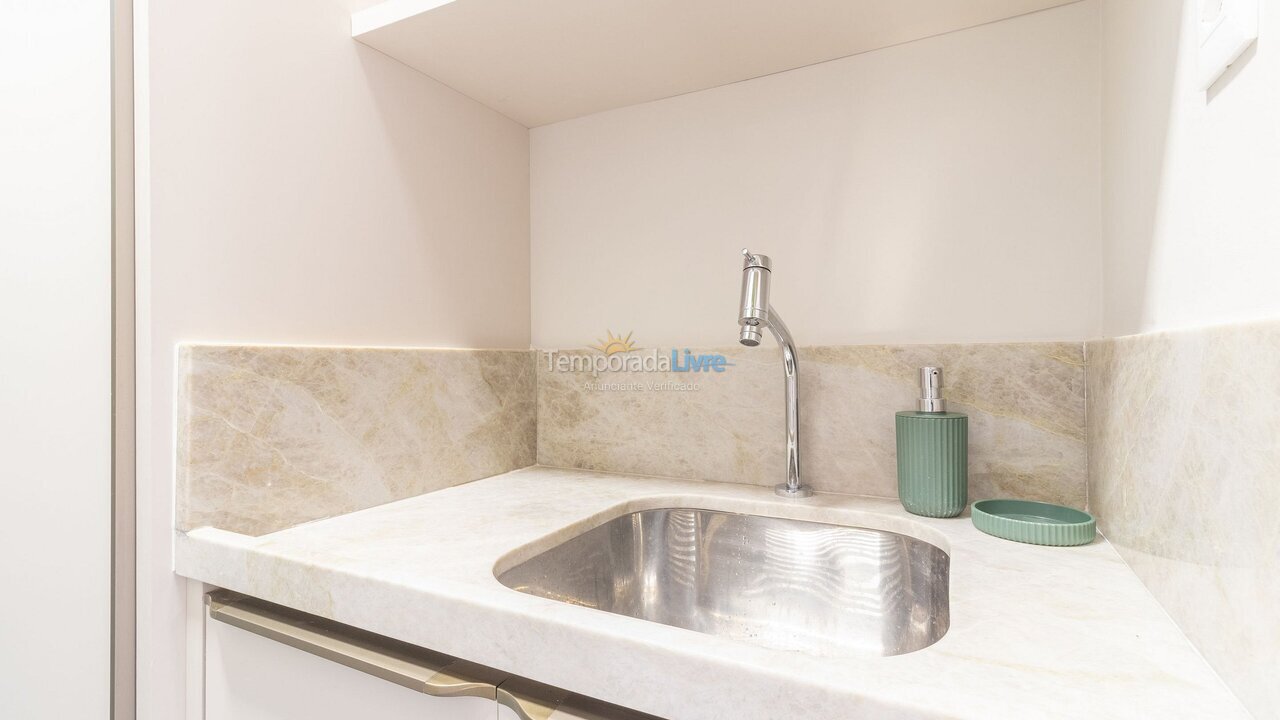 Apartamento para aluguel de temporada em Lauro de Freitas (Vilas do Atlantico)