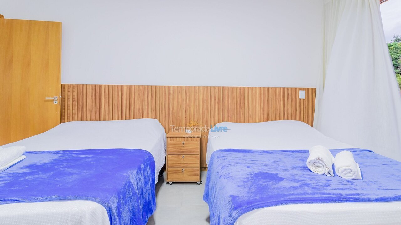 Casa para aluguel de temporada em Mata de São João (Praia do Forte)