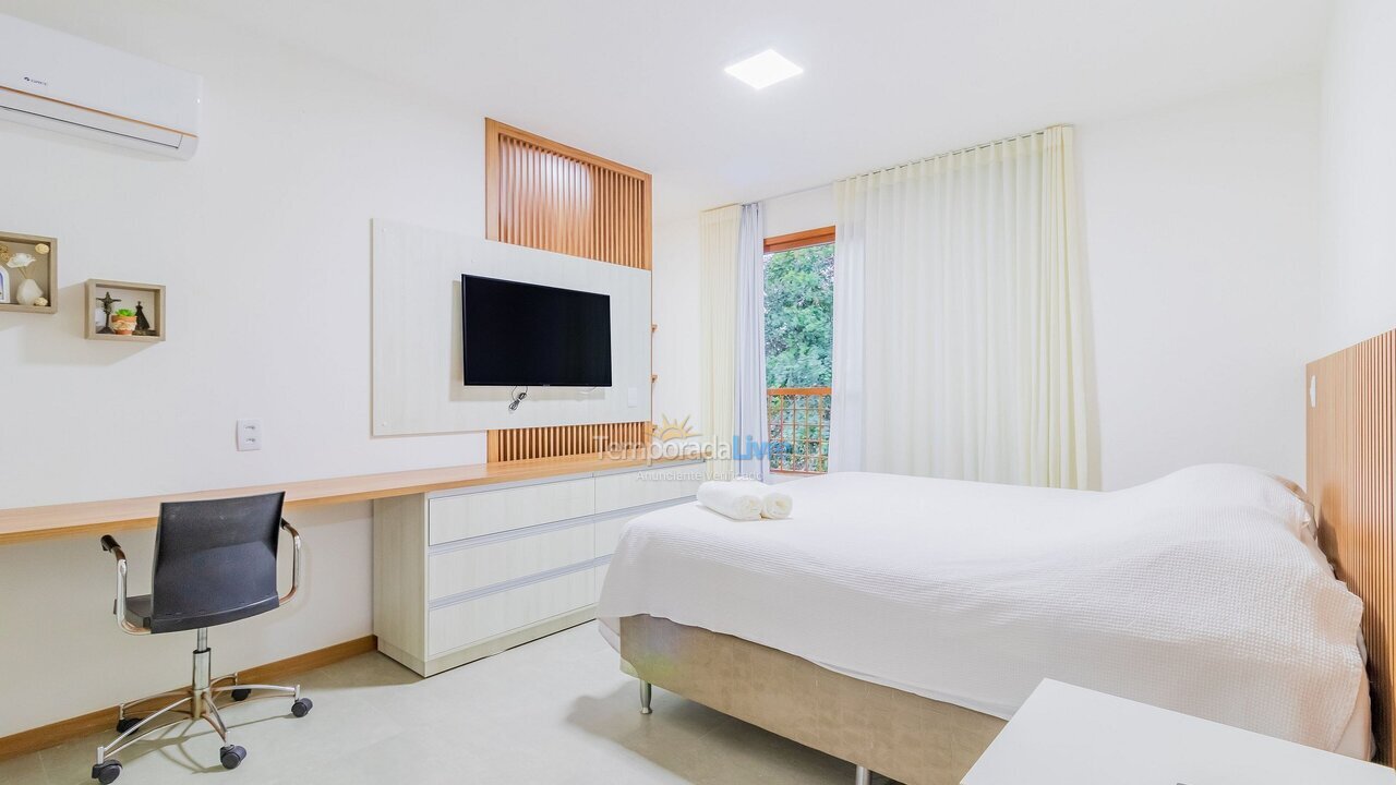 Casa para aluguel de temporada em Mata de São João (Praia do Forte)