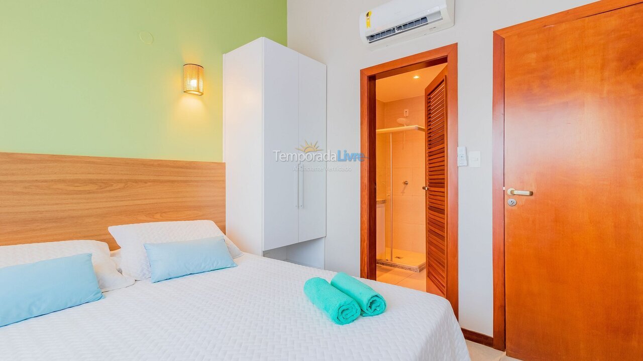 Apartamento para aluguel de temporada em Mata de São João (Praia do Forte)