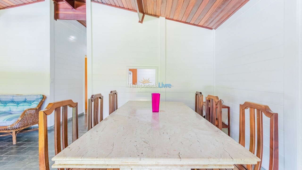 Casa para alquiler de vacaciones em Camaçari (Praia de Guarajuba)