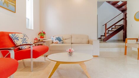 Ótima Casa 4 Suítes com Piscina em Guarajuba