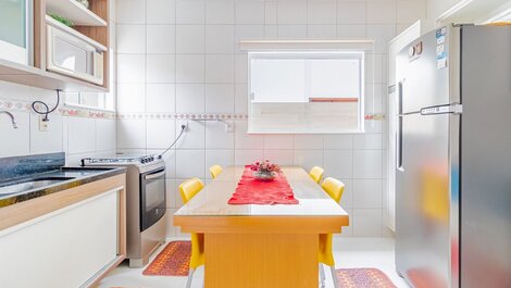 Ótima Casa 4 Suítes com Piscina em Guarajuba