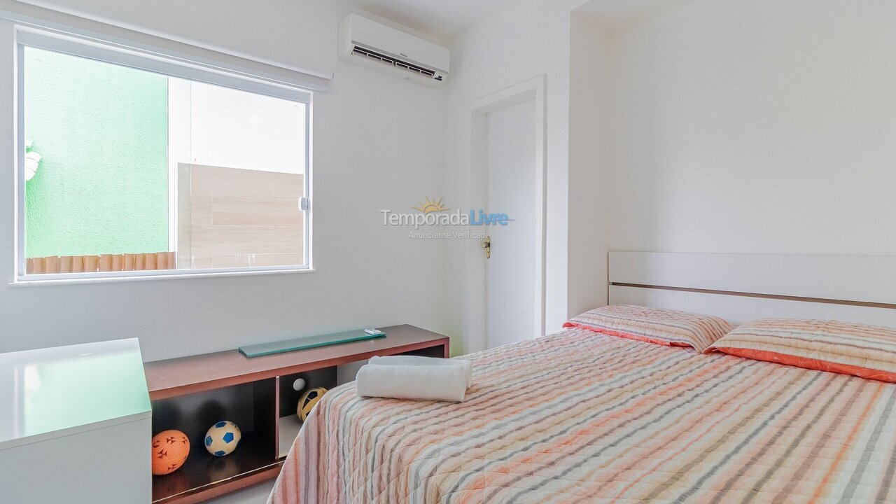 Casa para aluguel de temporada em Camaçari (Praia de Guarajuba)