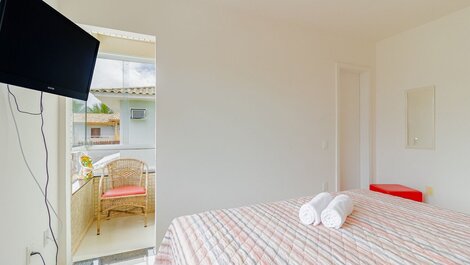 Great 4-Suite House with Pool in Guarajuba