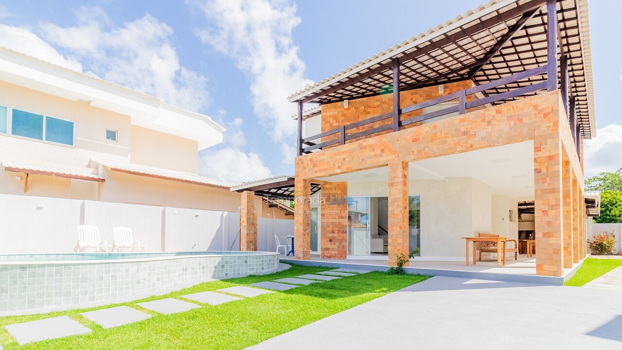 House for vacation rental in Camaçari (Praia de Guarajuba)