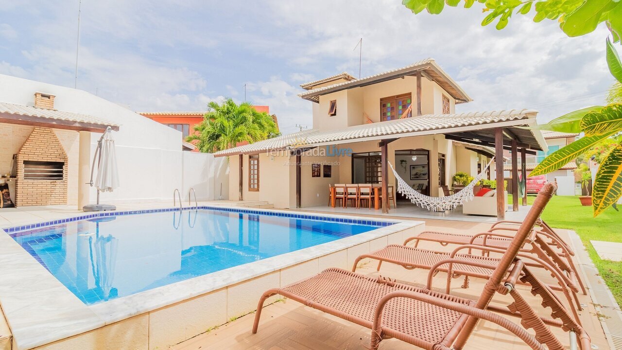 Casa para aluguel de temporada em Camaçari (Praia de Guarajuba)