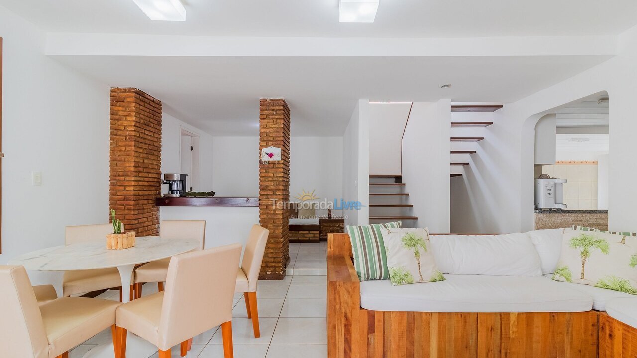 Casa para aluguel de temporada em Camaçari (Praia de Guarajuba)