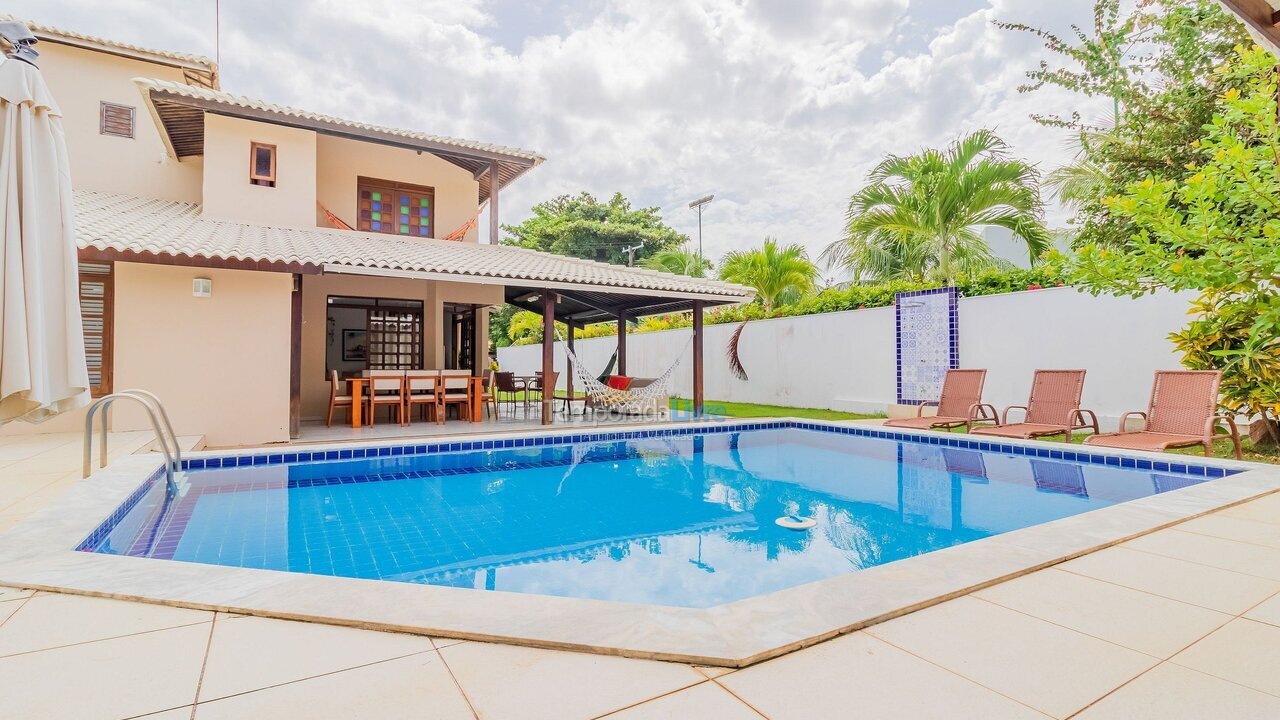 Casa para aluguel de temporada em Camaçari (Praia de Guarajuba)