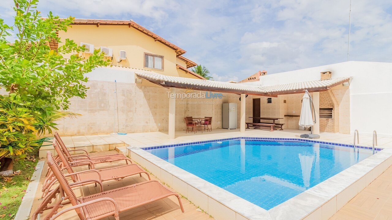 Casa para aluguel de temporada em Camaçari (Praia de Guarajuba)