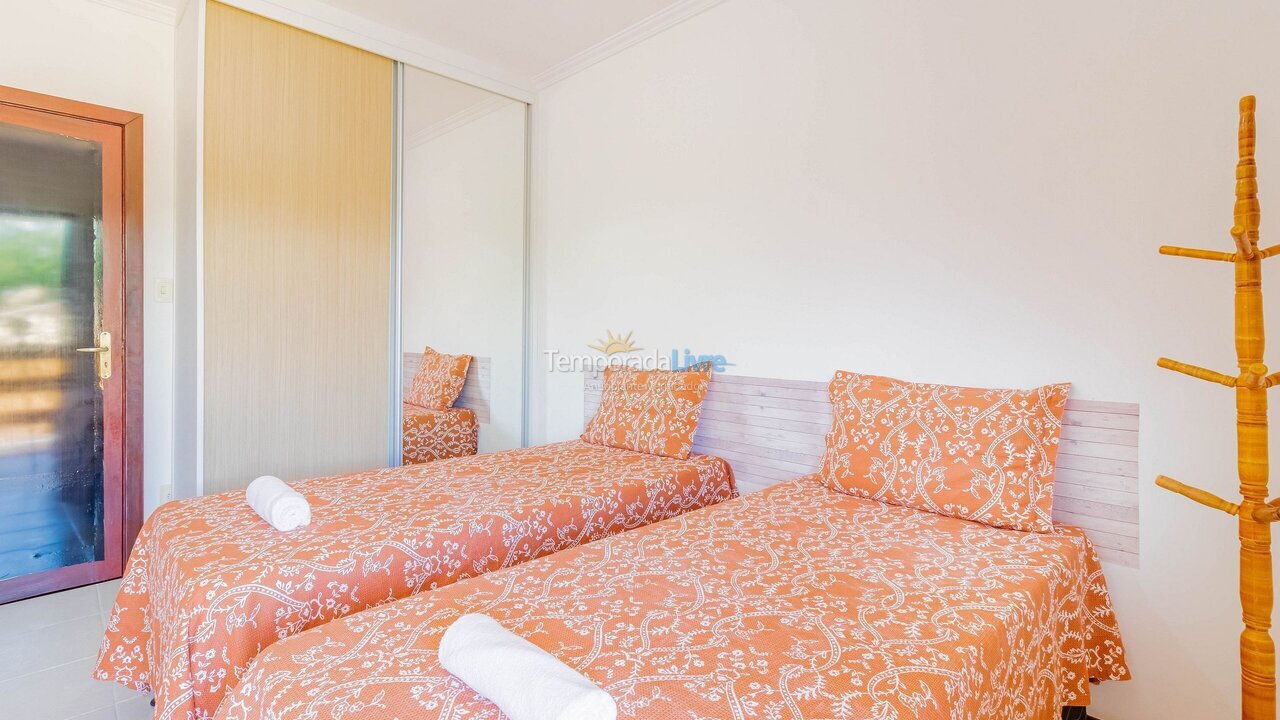 Casa para alquiler de vacaciones em Camaçari (Praia de Guarajuba)