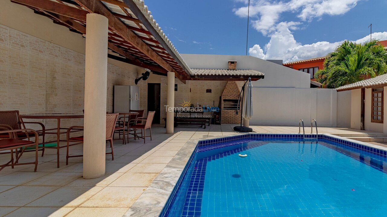 Casa para aluguel de temporada em Camaçari (Praia de Guarajuba)