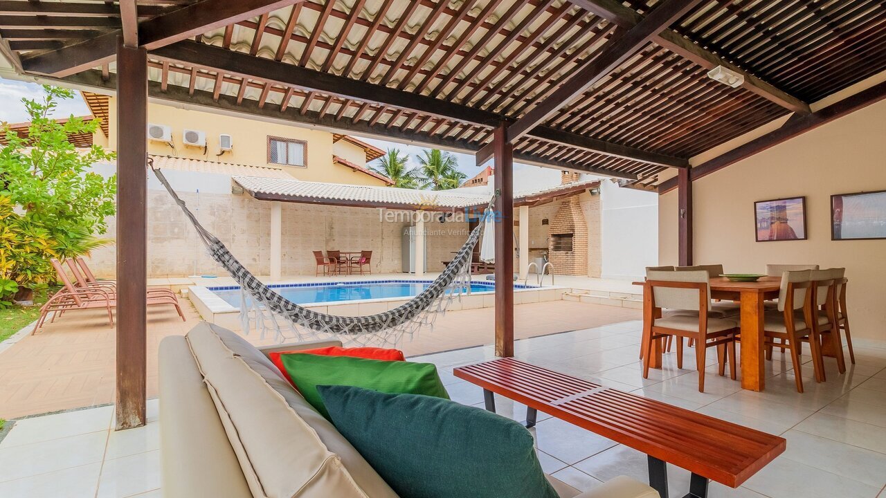 Casa para aluguel de temporada em Camaçari (Praia de Guarajuba)