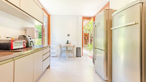 Excelente casa de 5 habitaciones - Praia do Forte