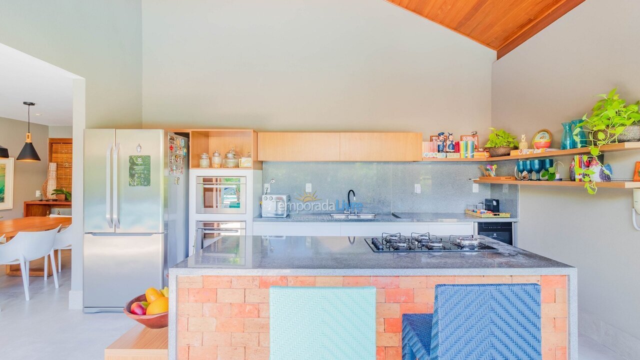 Casa para aluguel de temporada em Mata de São João (Açu da Torre)