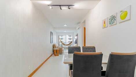 Apto 2/4 a 550m da Praia Porto da Barra