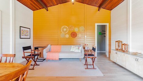 Excellent 3/4 House with Pool