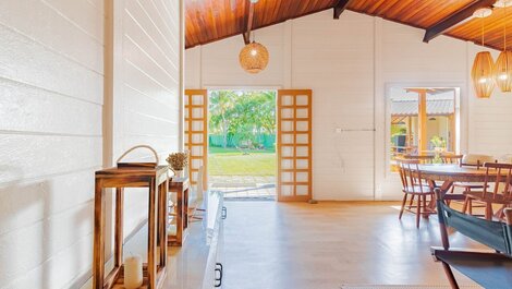 Excellent 3/4 House with Pool