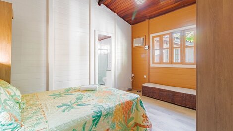 Excellent 3/4 House with Pool