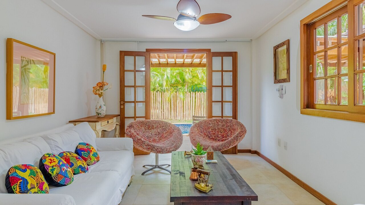 Casa para aluguel de temporada em Mata de São João (Praia do Forte)