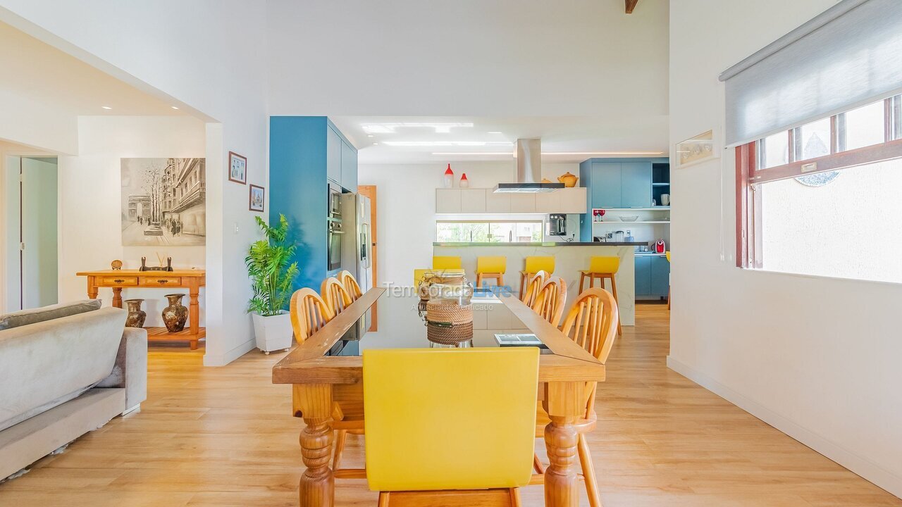 Casa para alquiler de vacaciones em Camaçari (Praia de Guarajuba)