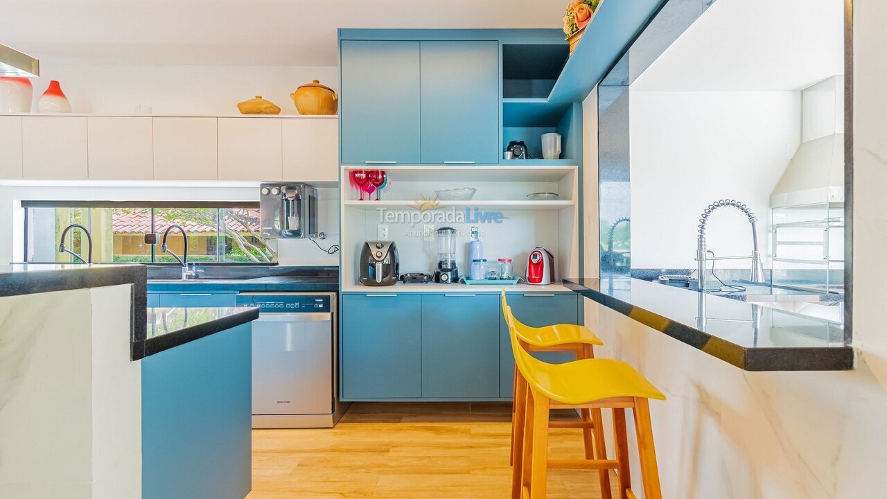 Casa para alquiler de vacaciones em Camaçari (Praia de Guarajuba)