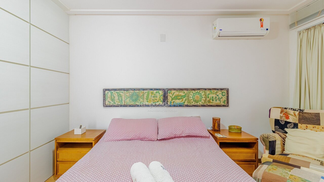 Casa para aluguel de temporada em Mata de São João (Praia do Forte)