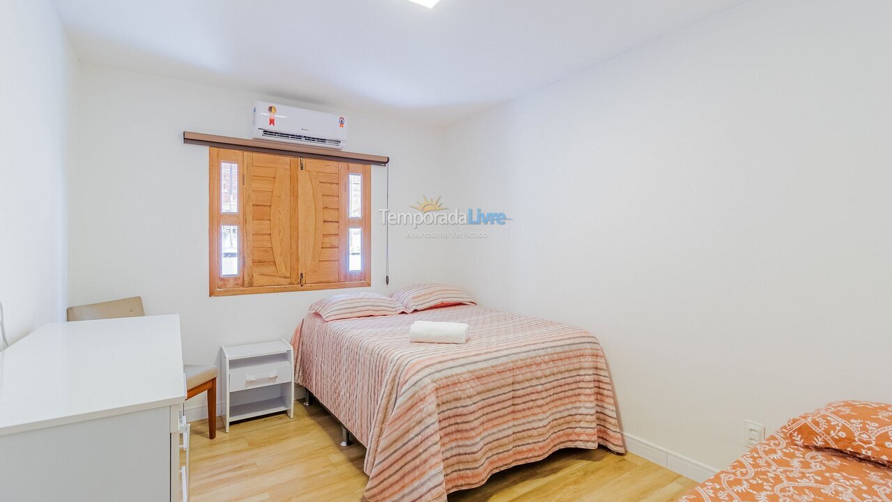 Casa para alquiler de vacaciones em Camaçari (Praia de Guarajuba)