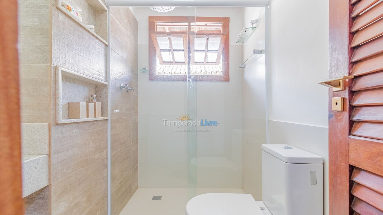 Casa para aluguel de temporada em Mata de São João (Praia do Forte)