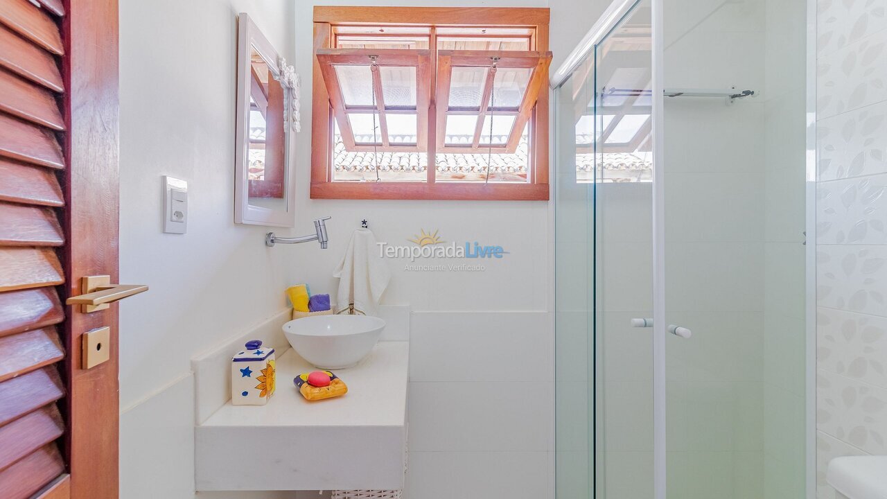 Casa para aluguel de temporada em Mata de São João (Praia do Forte)