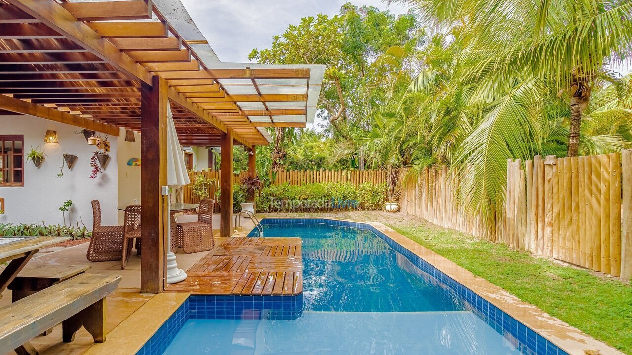 Casa para aluguel de temporada em Mata de São João (Praia do Forte)