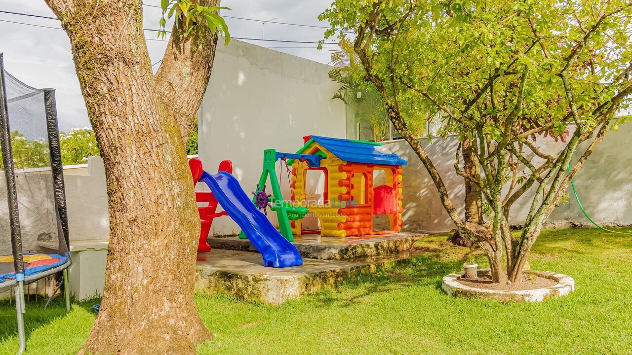 Casa para alquiler de vacaciones em Camaçari (Praia de Guarajuba)