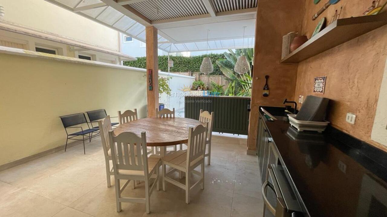 Casa para aluguel de temporada em São Sebastião (Juquehy)