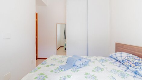 Cozy 2/4 Apartment 200m from the Beach