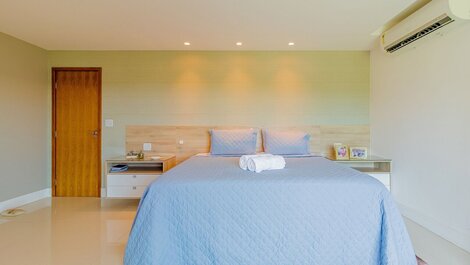 Excellent 5-bedroom High-End House - Praia do Forte