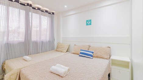 Apartment Bedroom and Living Room - íso das Águas