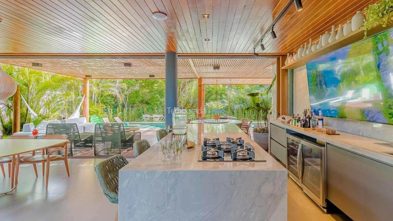 Casa para aluguel de temporada em Mata de São João (Praia do Forte)