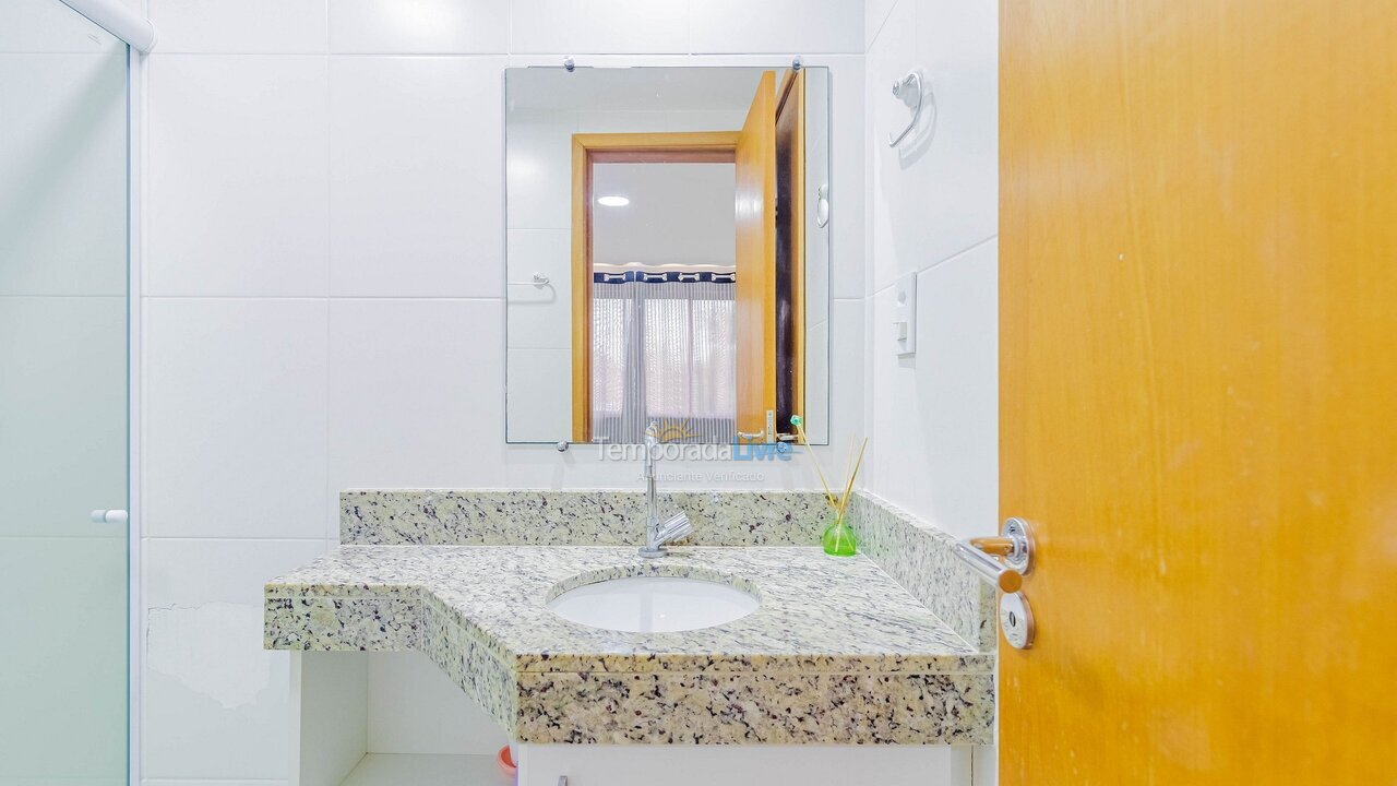 Apartment for vacation rental in Camaçari (Praia de Guarajuba)