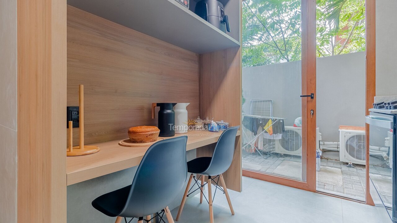 Casa para aluguel de temporada em Mata de São João (Praia do Forte)