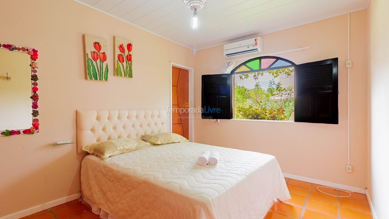 Casa para alquiler de vacaciones em Camaçari (Praia de Guarajuba)