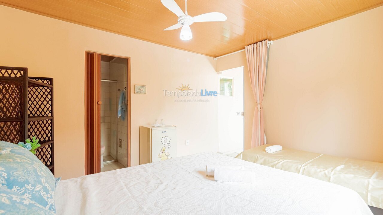 Casa para alquiler de vacaciones em Camaçari (Praia de Guarajuba)