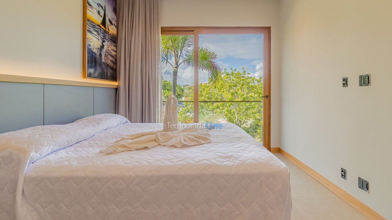 Casa para aluguel de temporada em Mata de São João (Praia do Forte)