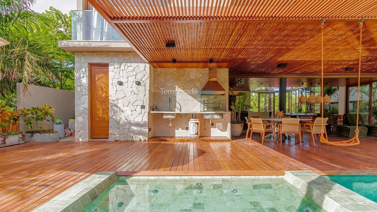 Casa para aluguel de temporada em Mata de São João (Praia do Forte)