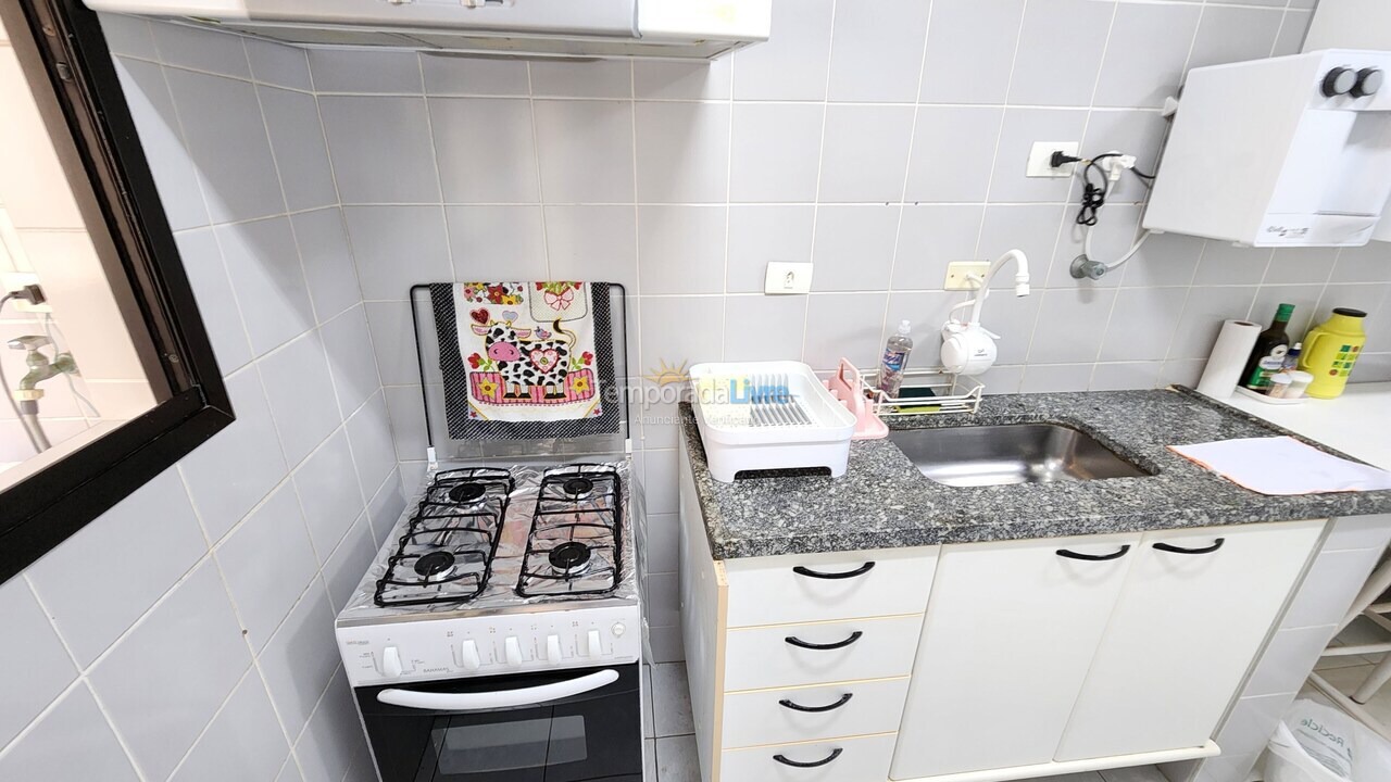 Apartamento para aluguel de temporada em Guarujá (Pitangueiras)