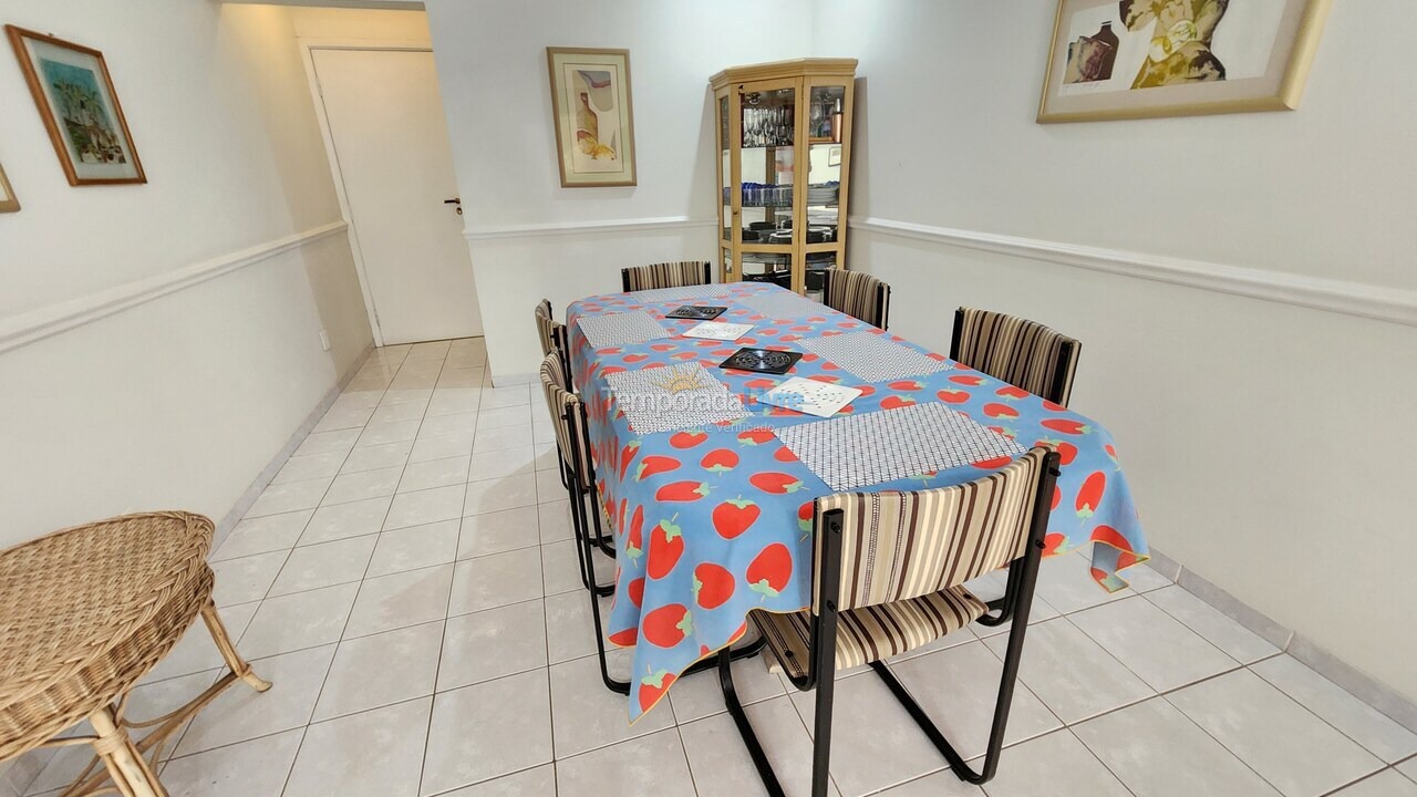 Apartamento para aluguel de temporada em Guarujá (Pitangueiras)