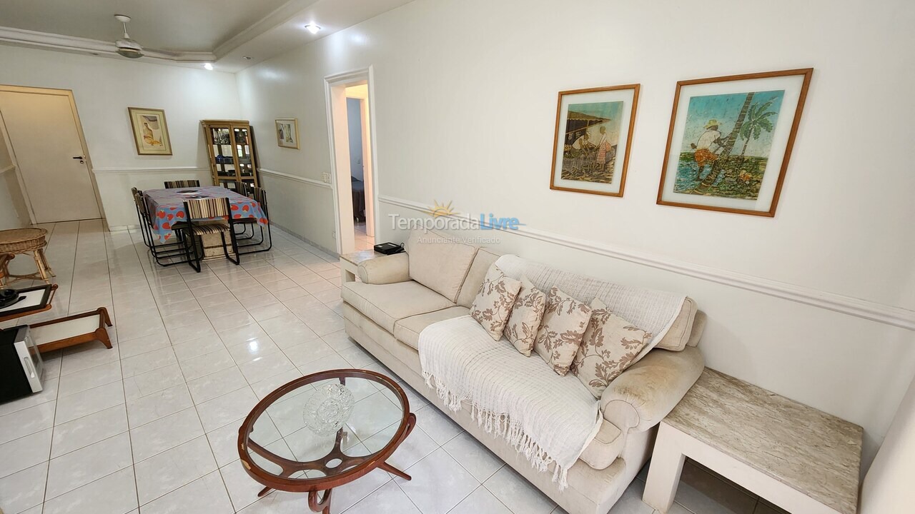 Apartamento para aluguel de temporada em Guarujá (Pitangueiras)