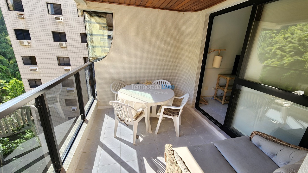 Apartamento para aluguel de temporada em Guarujá (Pitangueiras)