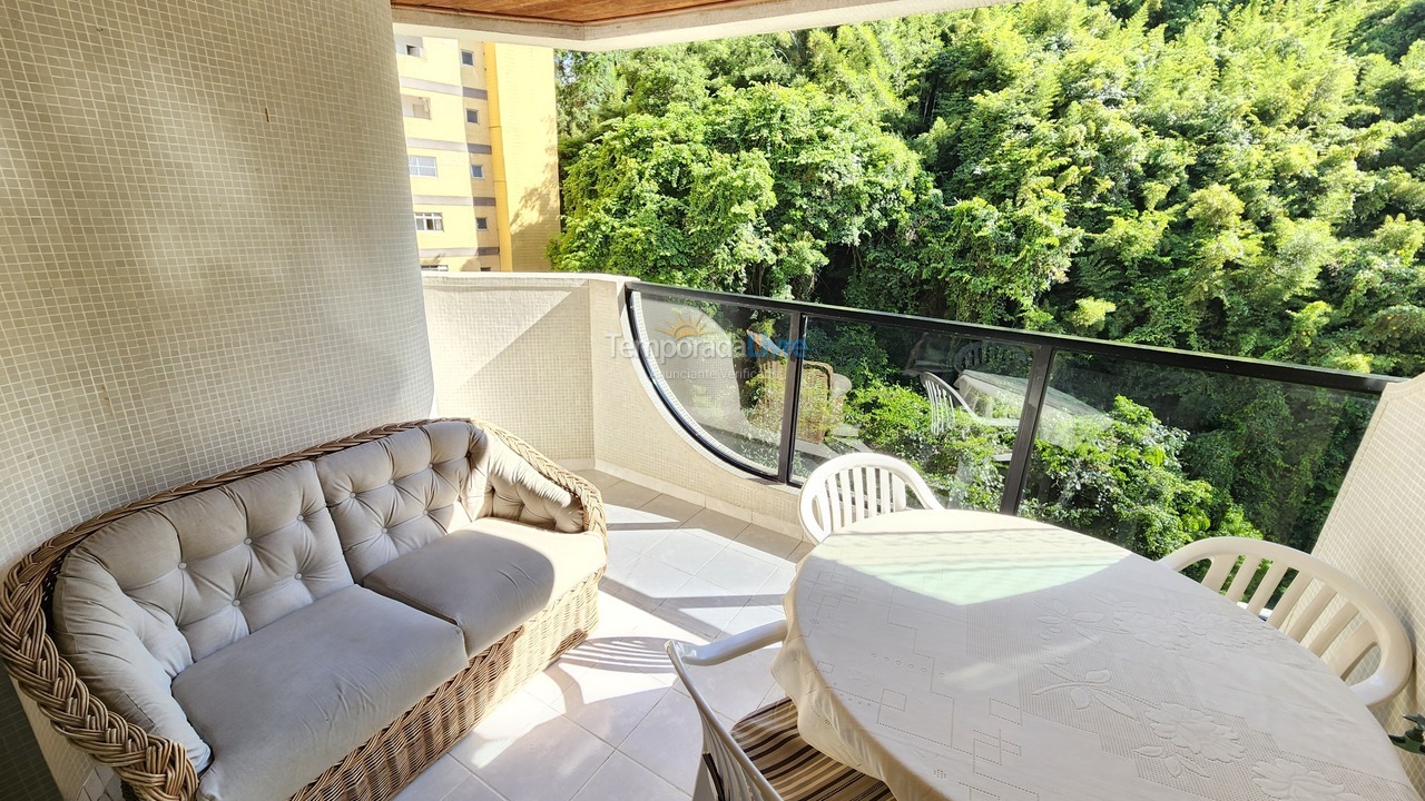 Apartamento para aluguel de temporada em Guarujá (Pitangueiras)